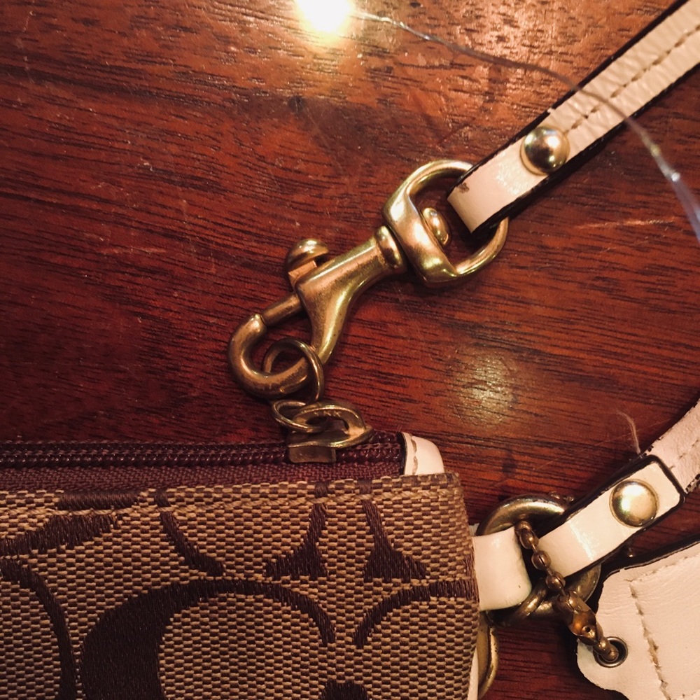 Authentic coach wallet! ๐ - Picture 2 of 6
